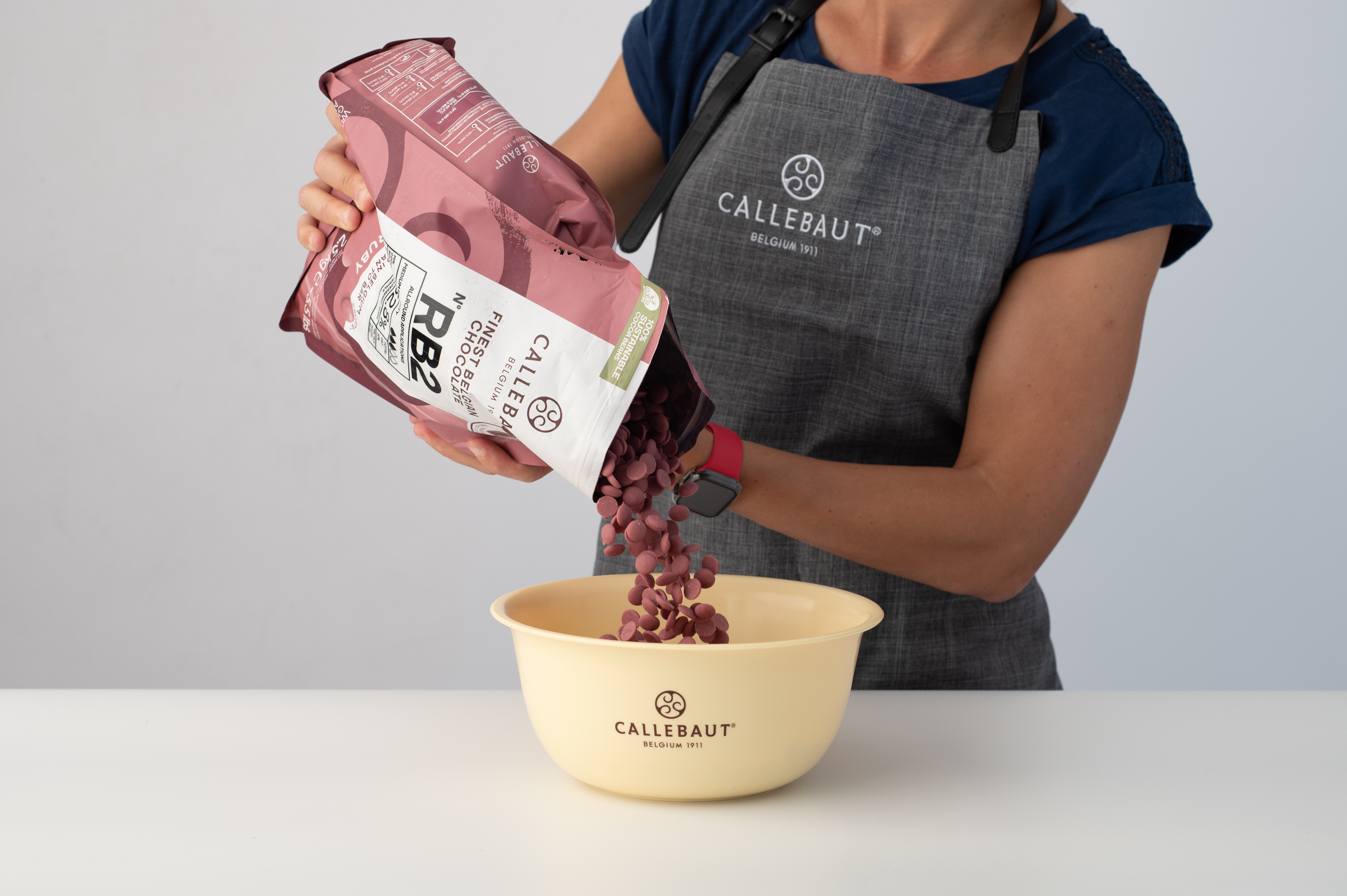 Callebaut Ruby RB2 Couverture Callets - 2.5 kg, , large